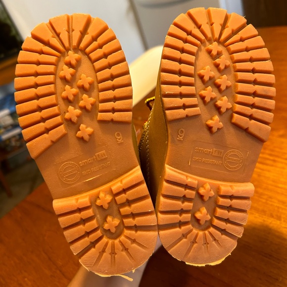 Smart fit | “tan boys” fleece waterproof boots | size 9 - Picture 10 of 13